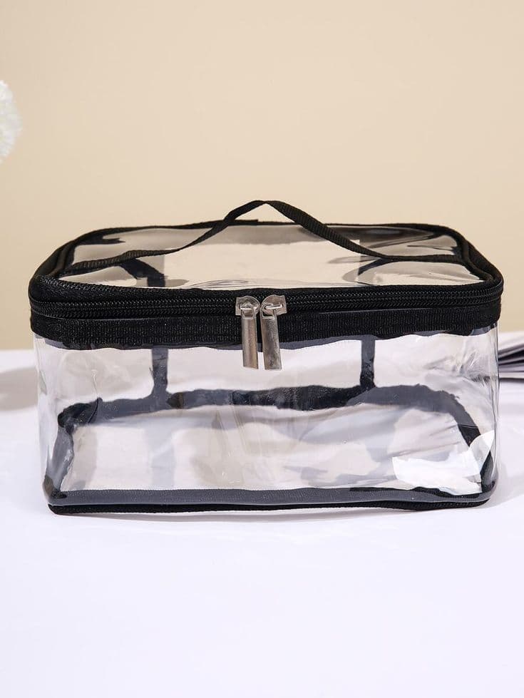 Le produit trousse à maquillage transparente